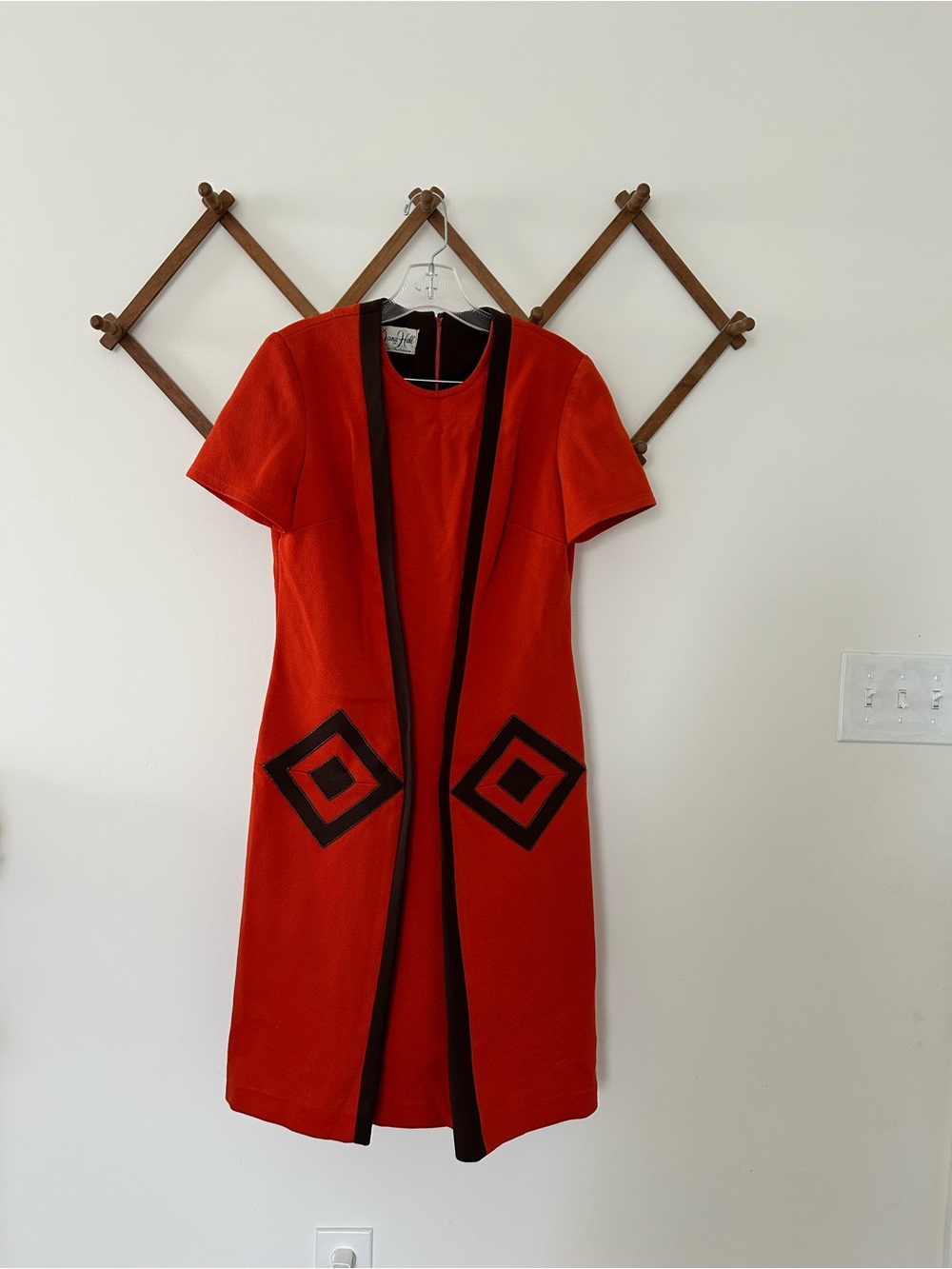 Vintage Dana Hall 60’s 70’s Red Shift Dress with Brown Trim